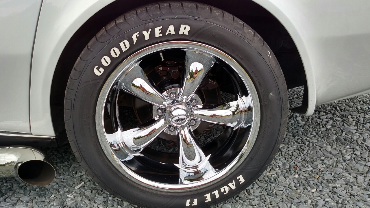 255 45 R18 Raised White Letter Tires Corvetteforum Chevrolet. 